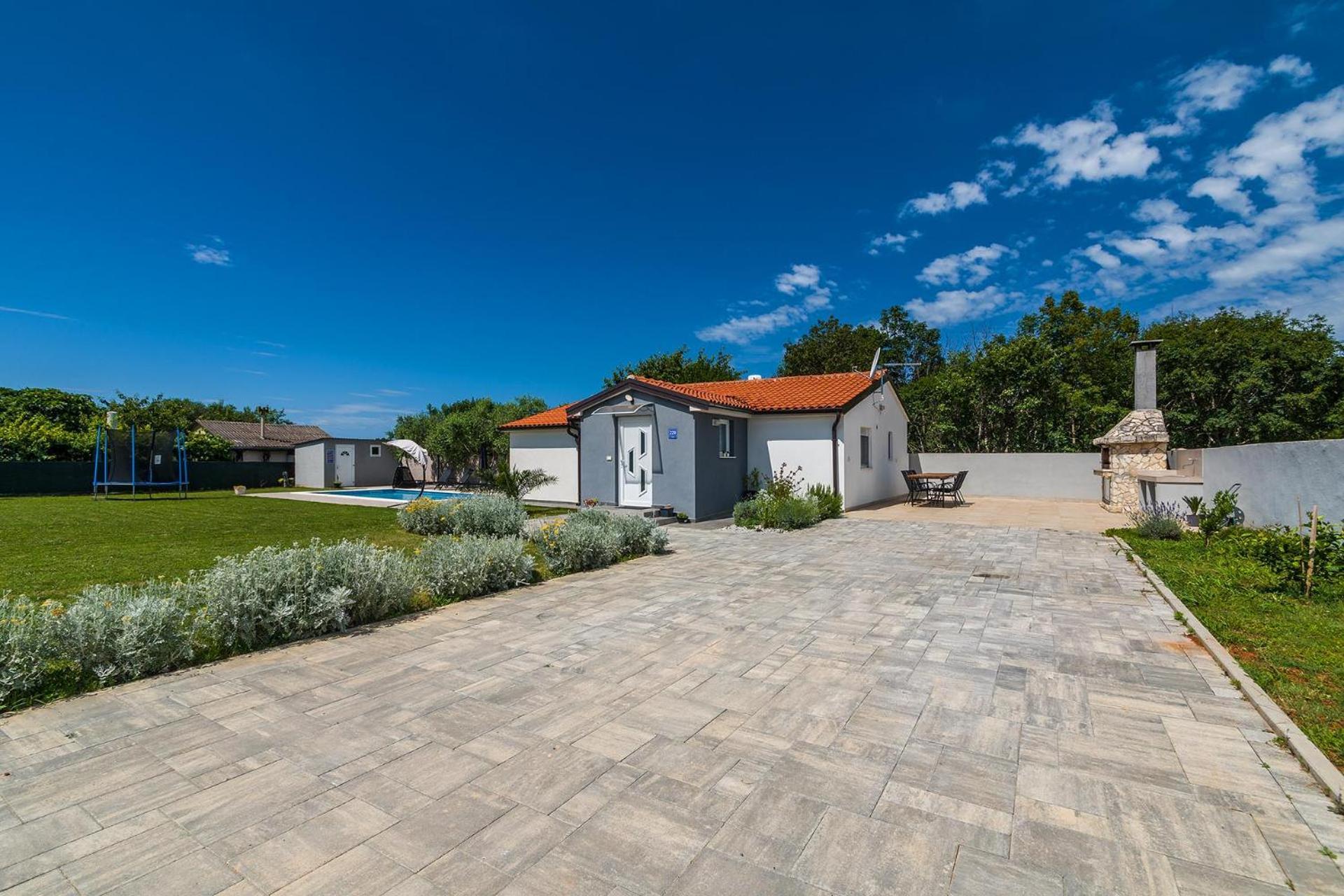 Villa Kuca Za Odmor Lilly Pula Exterior foto